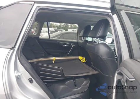 2021 Toyota Rav4 Xle Premium from USA, damaged, VIN 2T3C1RFV2MW117016